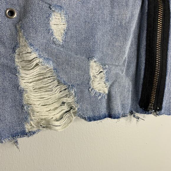 Distressed Jean Skirt Zip Trashed Small - Picture 4 of 7